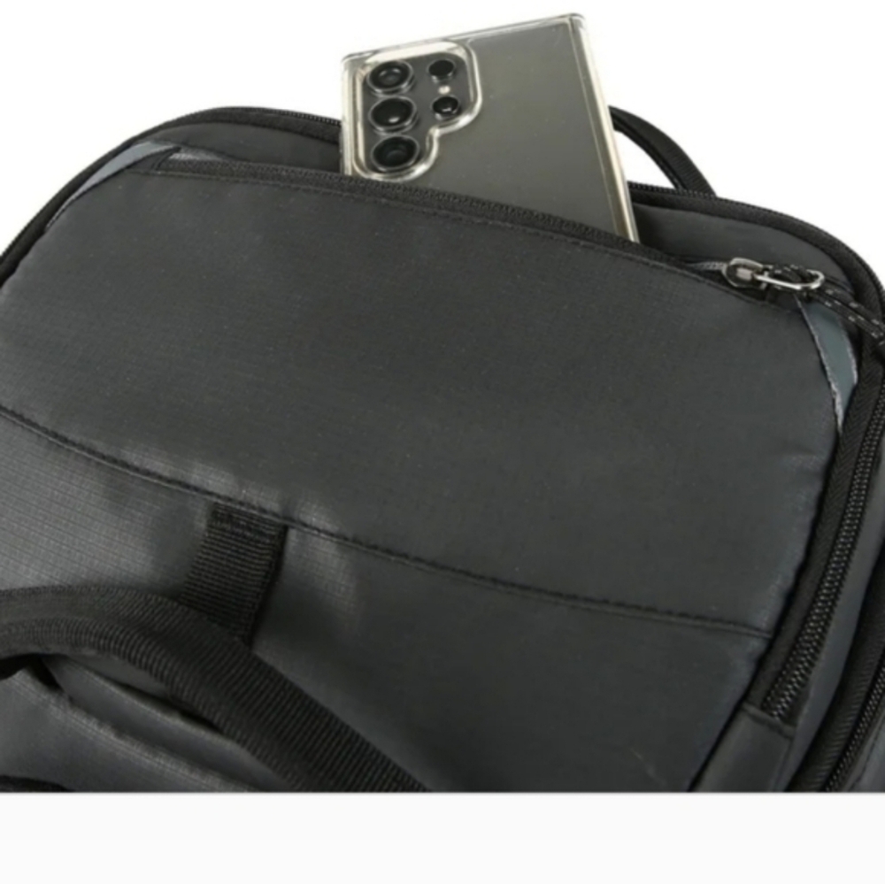 Titan Deep Freeze 26 Can Backpack Cooler, Black, New - Picture 5 of 9